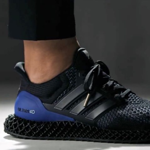 Ultraboost 4D adidas sneaker size 9.5 NEW main image 7